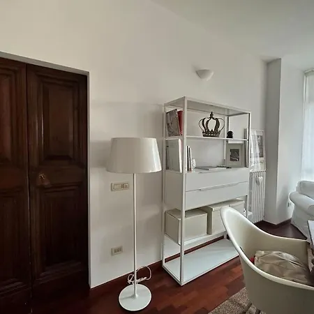 Elegante Vicino Mare E Centro ペザロ