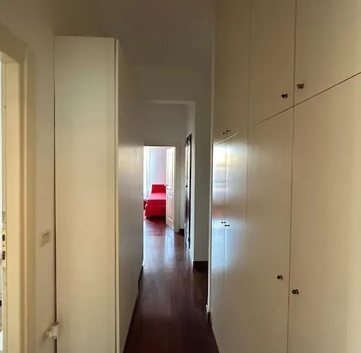 Apartamento Elegante Vicino Mare E Centro