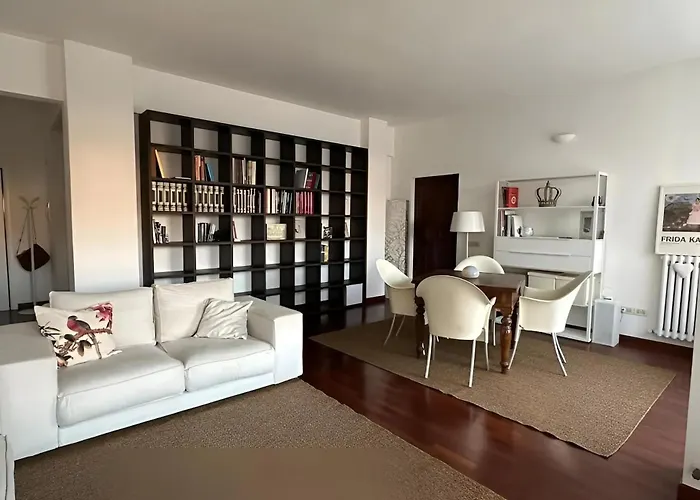 Elegante Vicino Mare E Centro *